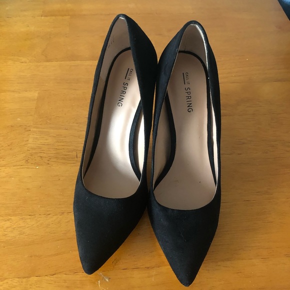 Call it Spring Black Heels - Picture 2 of 3